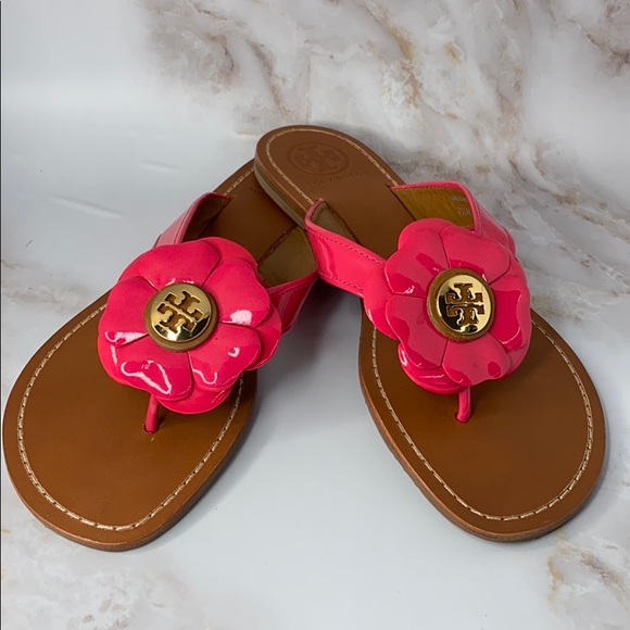 Tory Burch Shoes - NWT Tory Burch Pink Breely Patent Flip Flip